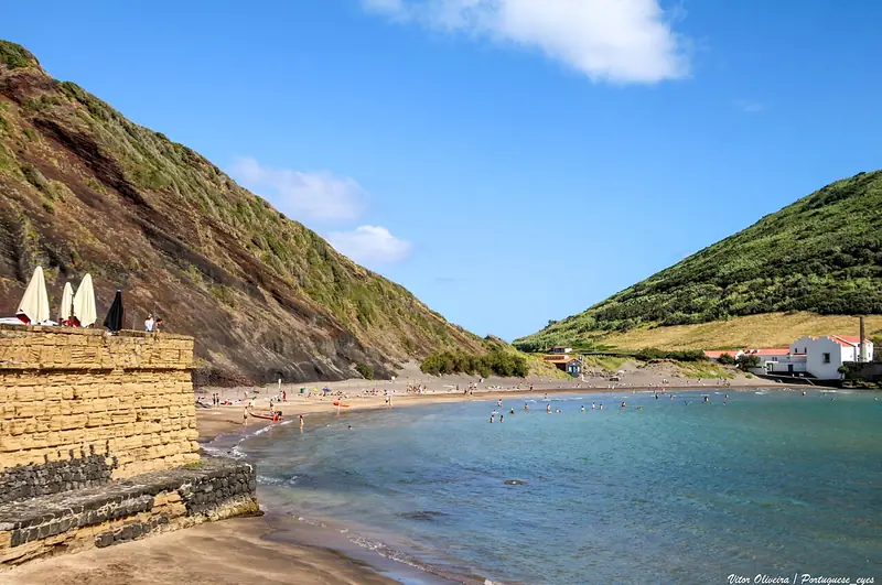 Praia de Porto Pim