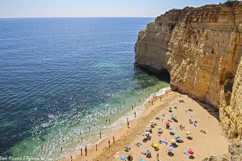 Praia de Vale Centeanes