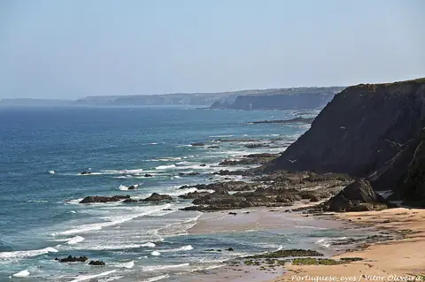 Praia do Vale dos Homens