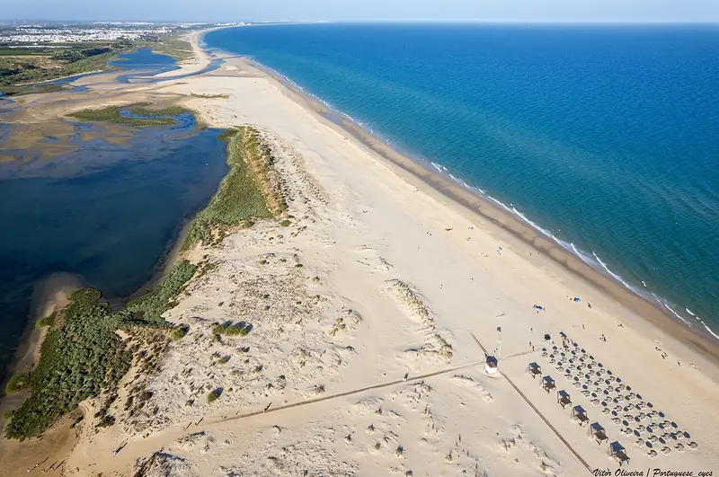 Praia da Fábrica