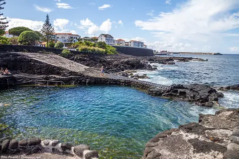 Piscina do Cais do Pico