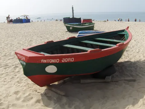 Praia das Caxinas