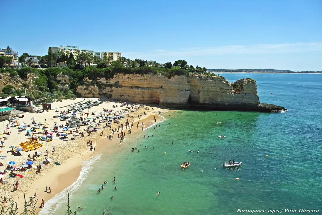 Praia da Senhora da Rocha